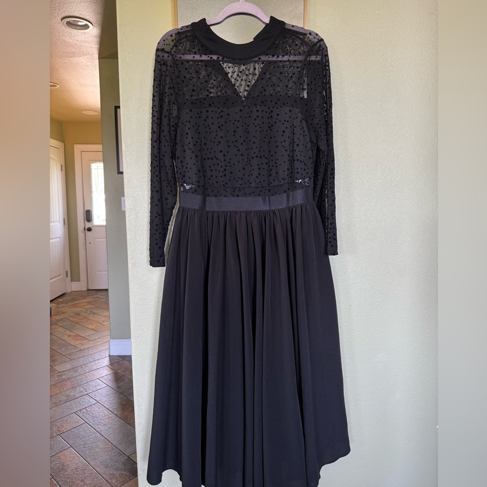 Torrid Black Sheer Star Midi Dress size 10